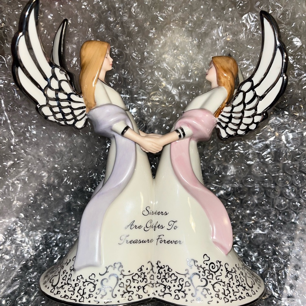 Sisters musical angels figurine